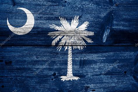 South Carolina State Flag Painted On Old Wood Plank Texture ⬇ Stock