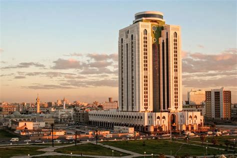 برج طرابلس طرابلس أوقات العمل، الأنشطة، وتعليقات الزوَّار