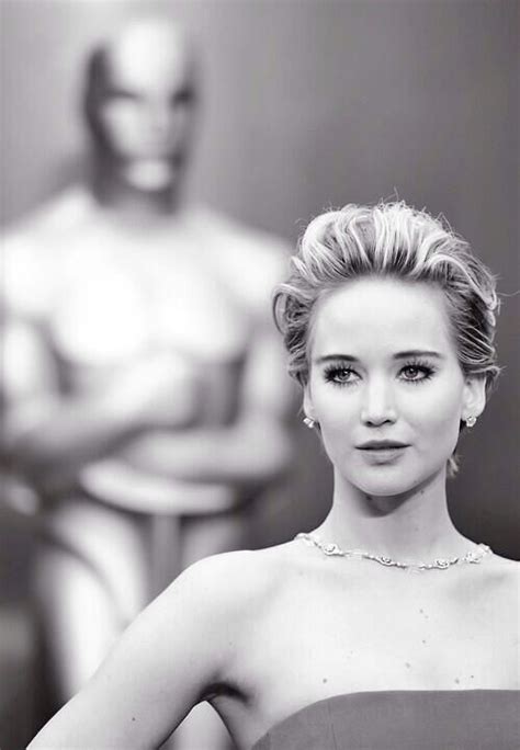 19 Important Jlaw Moments From Last Nights Oscars Jennifer Lawrence