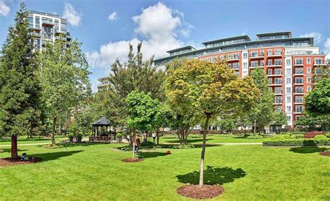 River park hotel is a small hotel offering air conditioning and a minibar in the rooms, and it is easy to stay connected during your stay as free internet access is offered to guests. Beaufort Park London | St. George Apartments for sale in ...
