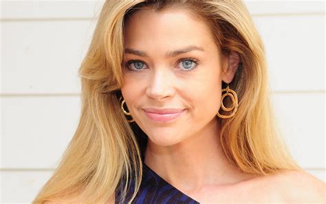 Denise Richards Wallpapers Images Photos Pictures Backgrounds