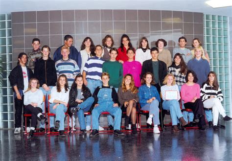 Photo De Classe 1ère Es B De 1994 Lycée Jehan De Chelles Copains Davant