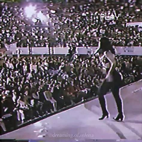 April 17, 2020 by maria g. Selena Video in 2020 | Selena quintanilla videos, Selena ...