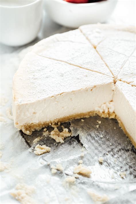 So whether you're looking for a keto recipe or just a delicious dessert, you've got to try this one out! 6 Inch Keto Cheesecake Recipe / New York Cheesecake 6 Inch ...