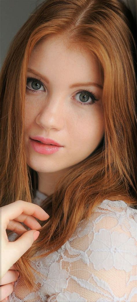 Pin By Bilibala Gigijarjar On Face It Beautiful Red Hair Red Haired Beauty Girls With Red Hair