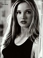 Julie Delpy in her younger years : r/PrettyGirls