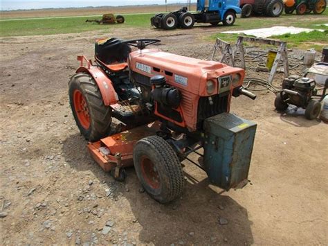 Kubota B6100e 2wd Tractor Wmower Deck Bigiron Auctions