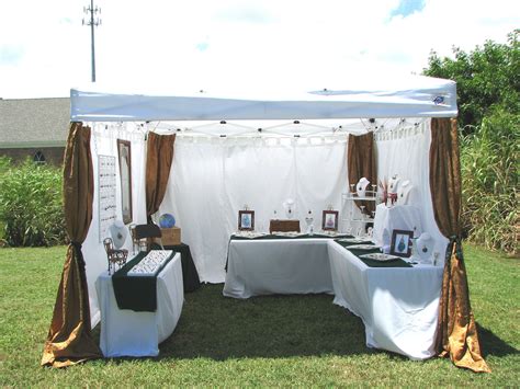 Display1 Jewerly Displays Jewelry Vendor Display Tent