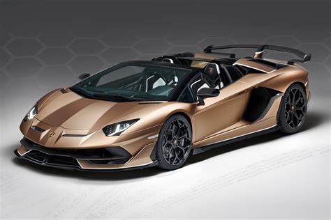 Descubrir 111 Imagen Lamborghini Svj Roadster Precio Abzlocalmx