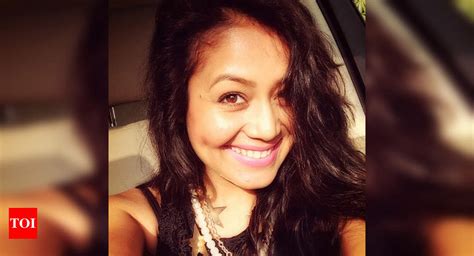 Singer Neha Kakkar Claims She Began The Selfie Video Trend Hindi