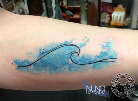 wave-tattoo,-minimalist-lines-with-watercolor-effect-wave-tattoo,-minimalist-lines-with