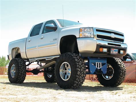 Chevy Trucks Lifted Wallpaper