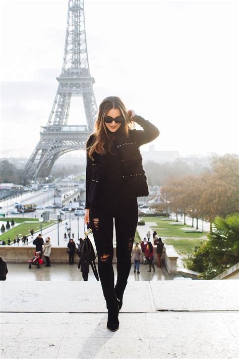 Cbls Guide To Paris Carrie Bradshaw Lied Paris Travel Paris Outfits Paris Pictures