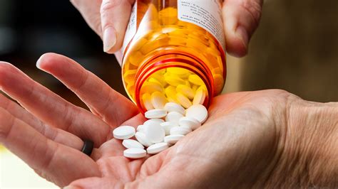 Eeoc Issues Guidance On Opioids And The Americans With Disabilities Act Mcafee And Taft