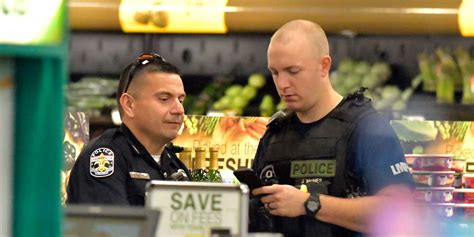 Two Killed In Shooting At Kentucky Grocery Store Wsj