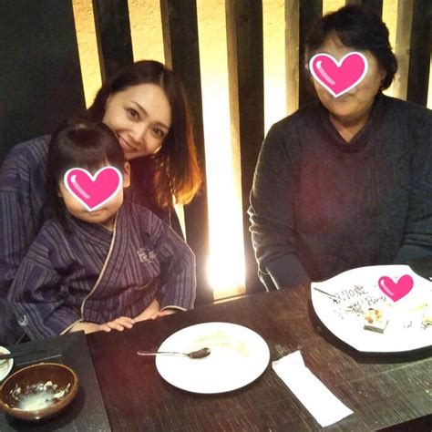 渡辺枝里子さんのインスタグラム写真 渡辺枝里子instagram「星野リゾート「青森屋」 ヒバ湯で温まったあとは、 「ヨッテマレ酒場」へ。 ちなみに「ヨッテマレ」とは「酔ってしまえ」の