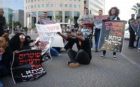 Hundreds Block Tel Aviv Roads In Ethiopian Led Protest Against Police