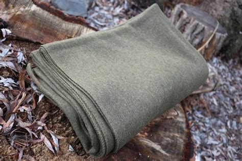 Value Wool Blanket Olive Bushcraft Canada