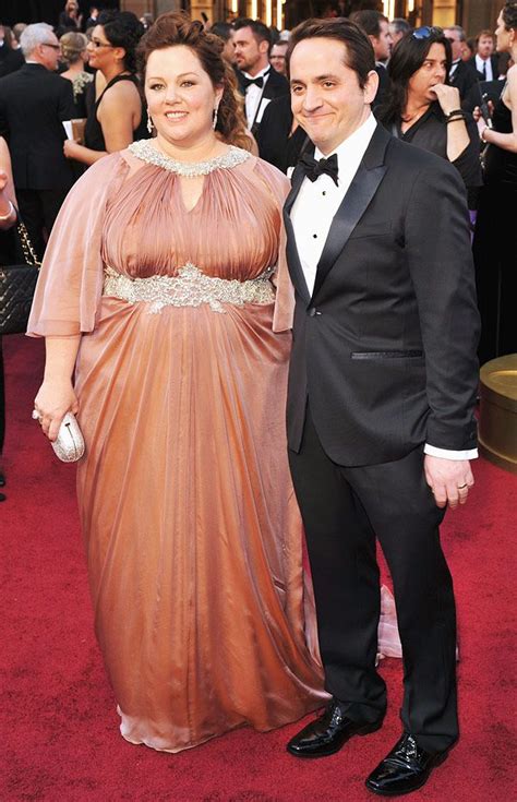 Funny Lady Loved Her In Brides Maids Melissa Mccarthy And Husband Oscar Red Carpet Pink