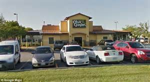 11 socialiniai puslapiai, įskaitant facebook ir twitter, valandos, telefonai, internetinė svetainė ir daugiau apie šį verslą. Missouri cop Michael Holsworth kicked out of Olive Garden ...