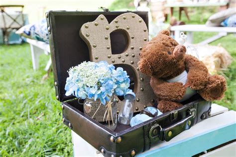 An Outdoor Chic Rustic Intimate Ocassion Baby Shower Party Ideas