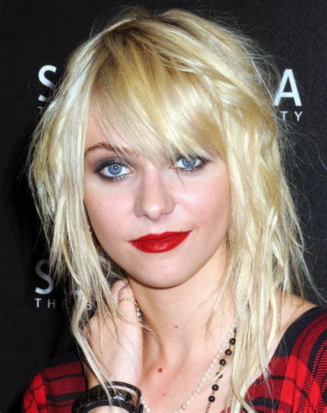 Taylor Momsen Net Worth In Numbers How Rich Is The Actress