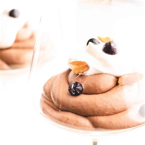 Melt chocolate in a heat proof bowl over a saucepan of simmering water, then set aside to cool. Simple Vegan Keto Chocolate Mousse (2 Ingredients) | Keto Bosh