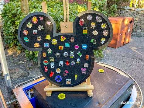 Everything You Need To Know About Disney Worlds Ultimate Pin Trading