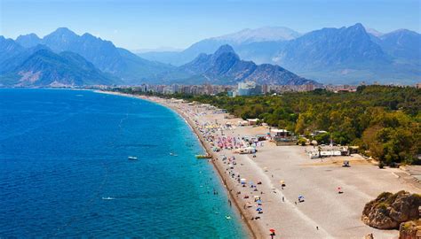 Aside from the tourist areas and the sea, you will find inexpensive cafes where locals eat with a menu in turkish. Antalya beaches | World Travel Guide