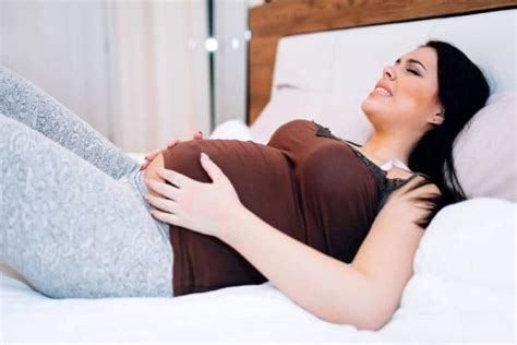 Losing your mucous plug and. Frequent Bowel Movements During Pregnancy: Third Trimester ...