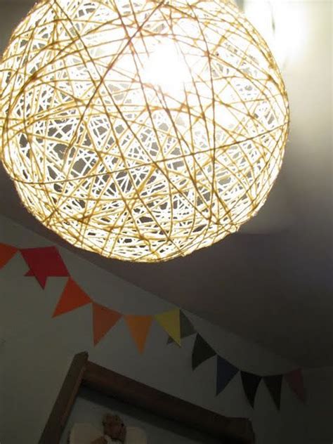 Here's my first diy hanging light that i made from a wire basket, so i knew it was totally doable. Imprintalish: DIY Yarn Light | Diy light shade, Diy shades ...