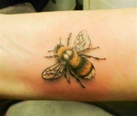 85 Beautiful Bee Tattoos Ideas