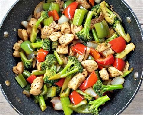 It is made with boneless, skinless chicken breasts, and combination of vegetables, and ground black pepper. Black Pepper Chicken Stir Fry | Stuffed peppers, Black ...