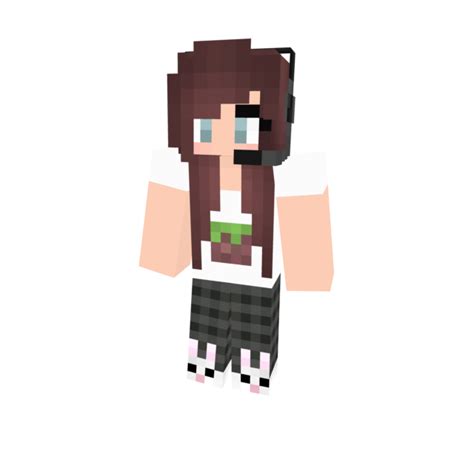 Cцтїё ~ Gamer Girl Minecraft Skin
