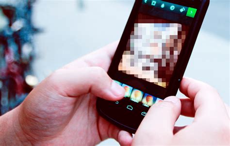 Naked Selfies Found On Factory Wiped Android Phones Here S What To Do