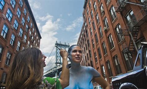 New Yorks Invisible Woman Artist Whose Models Vanish Into The City