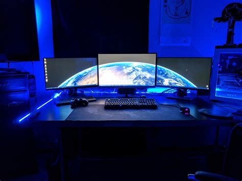 Wallpaper engine wallpapers for 2 monitors. 3 Monitor Wallpapers - Top Free 3 Monitor Backgrounds ...