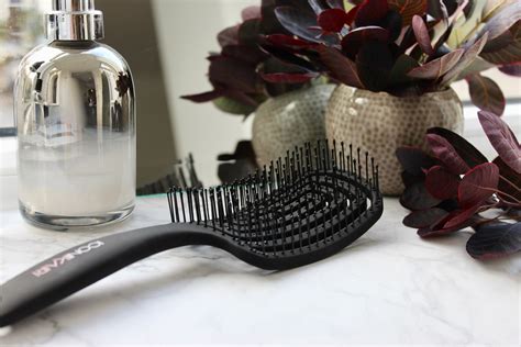 Gebrauchs Pflegetipps Iconikair Patented Korean Hair Brush