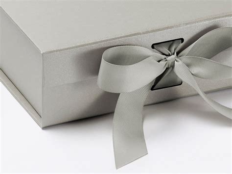 Sample Pearl Silver Medium T Box With Changeable Ribbon Foldabox Usa