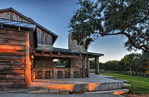 Modern Rustic Barn Style Retreat In Texas Hill Country