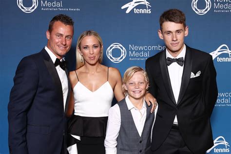 Lleyton Hewitt S Son Cruz At Centre Of Tennis Fan Frenzy In Australian Open Debut Yahoo Sport