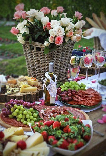 He suggests that all the serving dishes and utensils are laid on the buffet table, the night before the party. Estelle's: CREATING A GARDEN PARTY