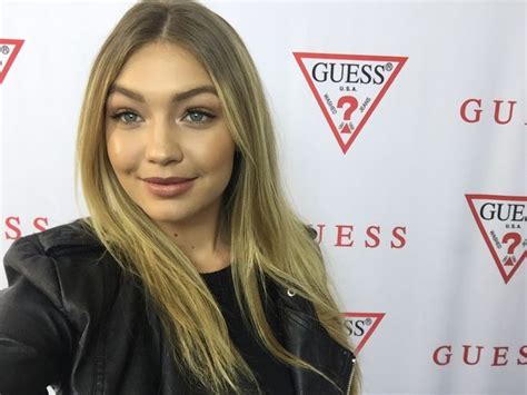 Gigi Hadid Is Definitely Pro Selfies Heres Why And Her Tips On How