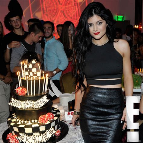Kylie Jenners Sweet 16 Birthday Bash See The Pics E Online Uk