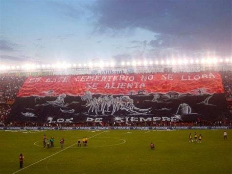 Links to colón de santa fe vs. Pin de Atahualpa en Colón banderas en 2020 | Colon de ...