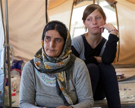 Refugiadas Yazidíes Se Unen Para Ganar Fuerza En La Adversidad