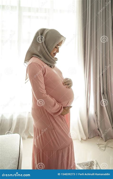 Muslim Pregnant Woman Asian Stock Image Image Of Maternal Love 154039273