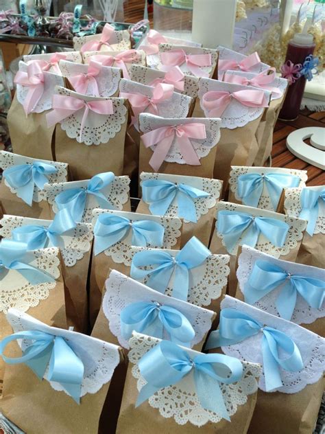 26 Elegant Baby Shower Favor Bags And What To Put In