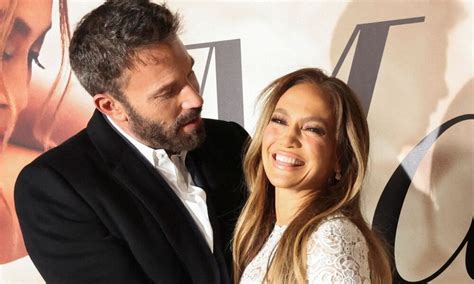 Jennifer Lopez Y Ben Affleck Se Comprometen Oficialmente Venus Media