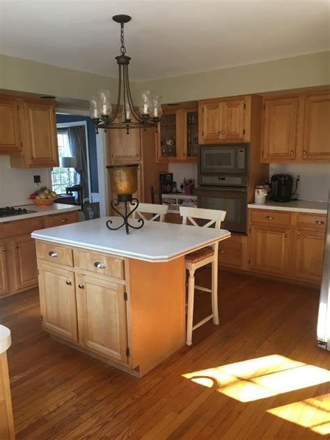 The menu is exciting, the table is set, you've picked the perfect soundtrack for the evening. Painting my 80s style kitchen cabinets